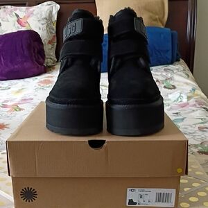 UGG Black Neumel Platform Boots Black 8 NWT